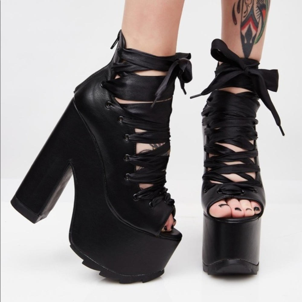 YRU Ballet Bae Platforms - Black - Size 7